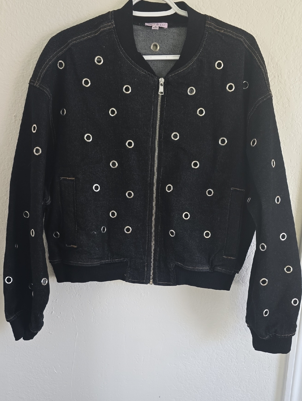 Aayesha Eyelet Jacket